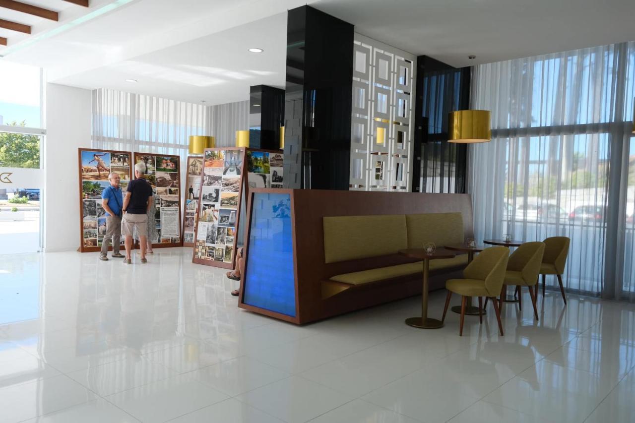 Hotel بدراس سالغاداس المظهر الخارجي الصورة