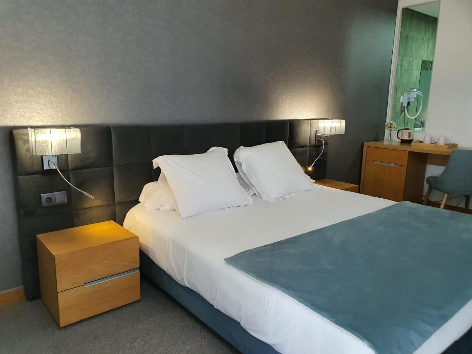 Hotel بدراس سالغاداس المظهر الخارجي الصورة